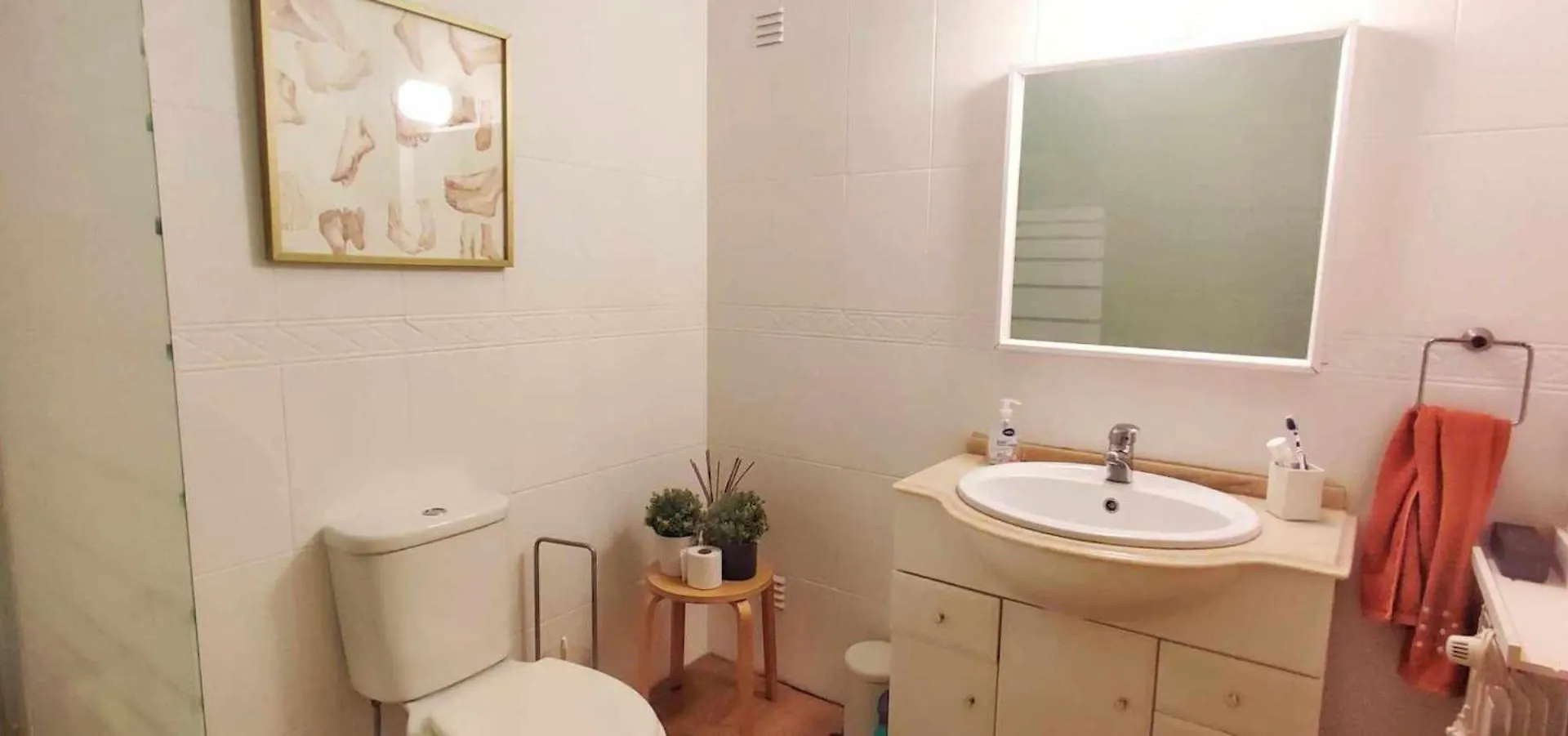 Homestay Lovely Bedroom In Aljezur